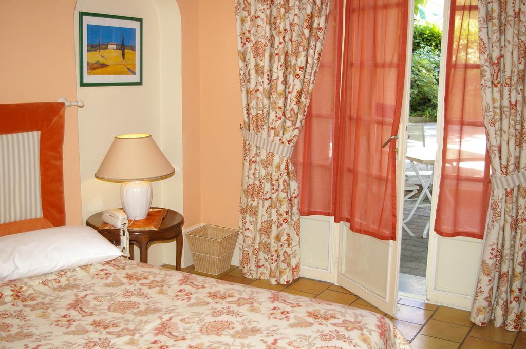 Hotel Le Cedre De Soyons Pokoj fotografie